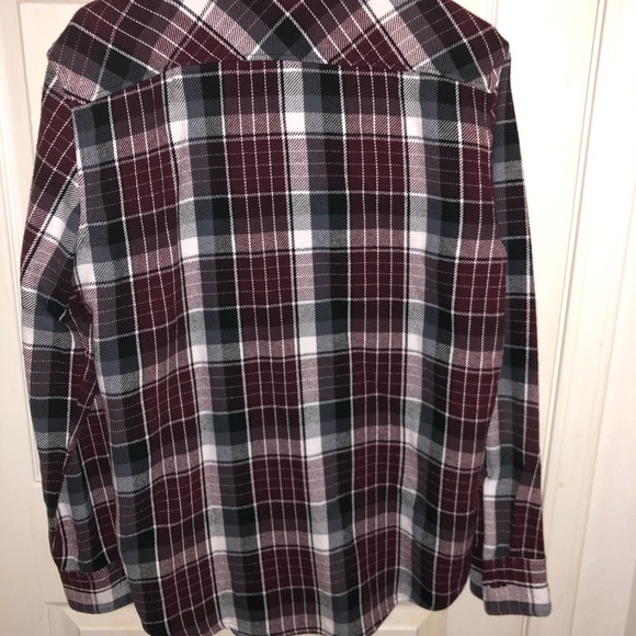 American Eagle Flannel - Picture 2 of 3